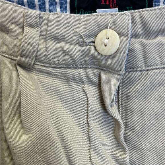 Abercrombie & Fitch Tan Women's Cargo Shorts - Picture 5 of 5